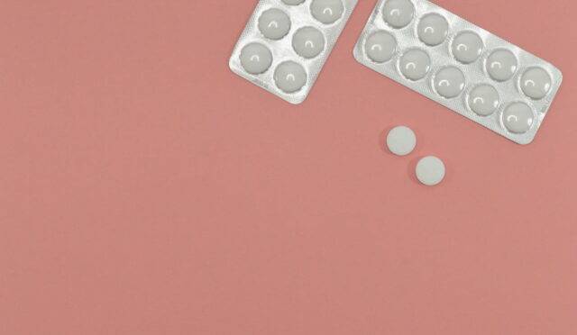 Aspirin Hangi Durumlarda Kullanılır? Faydaları ve Yan Etkileri
