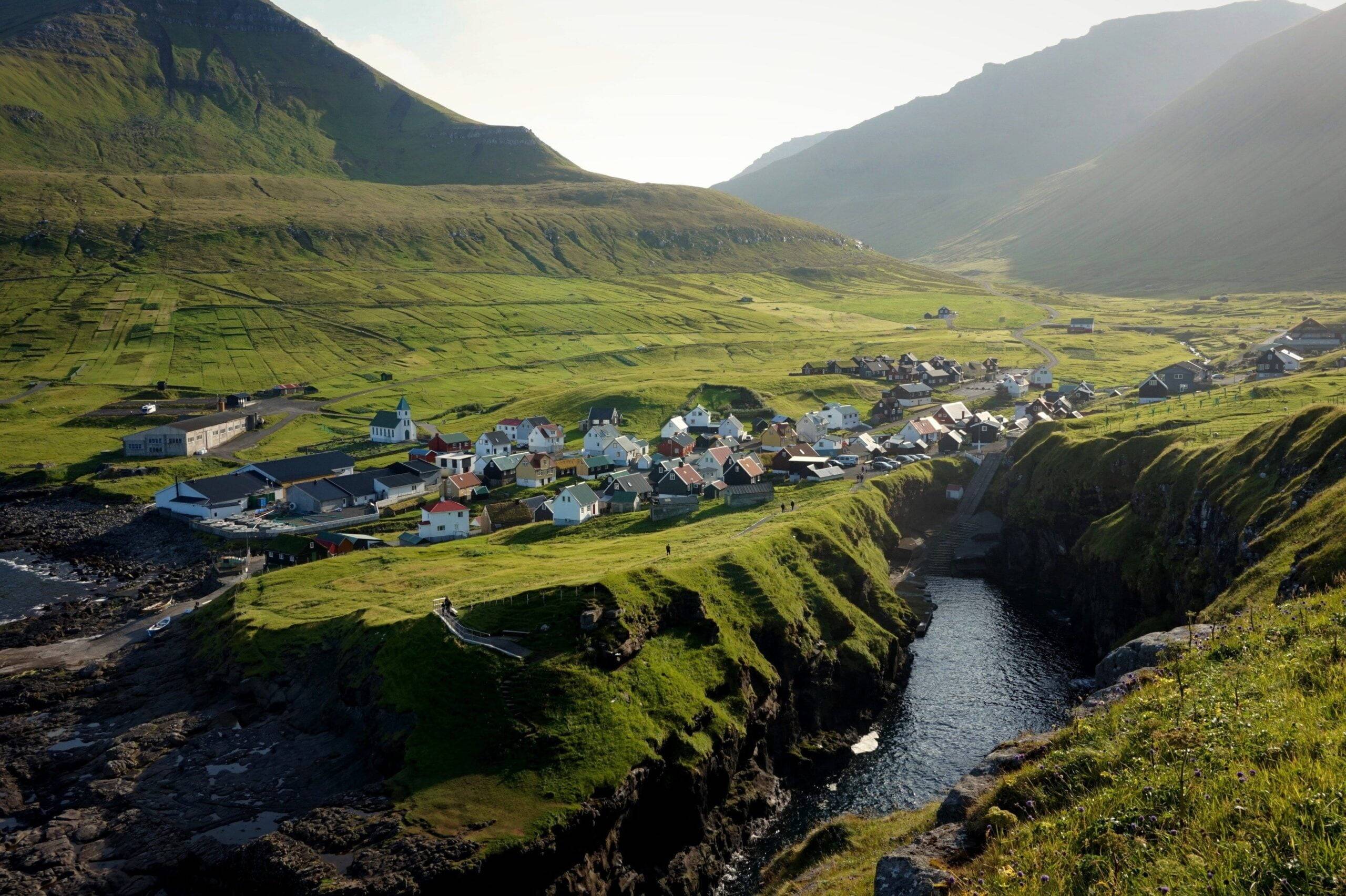 Faroe Adaları Nerede, Nüfusu Kaç? Hangi Dili Konuşuyor, Neyi Meşhur? Nereye Bağlı? Faroe Adaları Nerede, Nüfusu Kaç? Hangi Dili Konuşuyor, Neyi Meşhur? Nereye Bağlı?